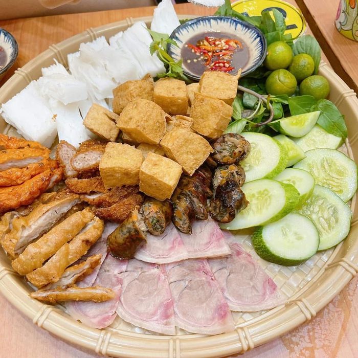 Bún đậu mắm tôm Vàng - Ảnh 2