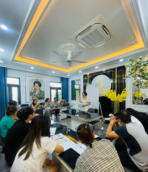 Hình ảnh 2 của Thùy Chung Beauty Academy