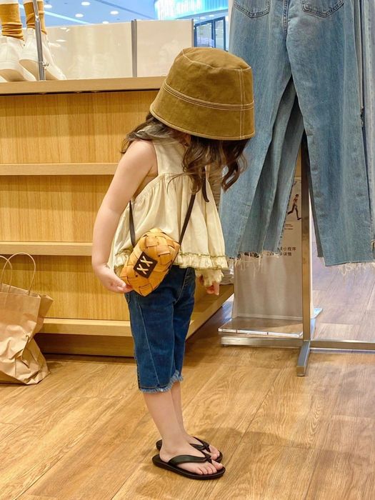 Gino Angel - Hình ảnh 1