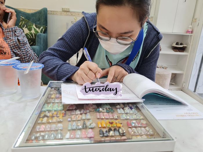 Hình ảnh 2 của Queen Nail
