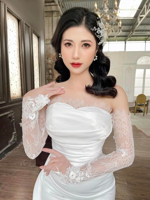 Hình ảnh 2 của Helen Wedding