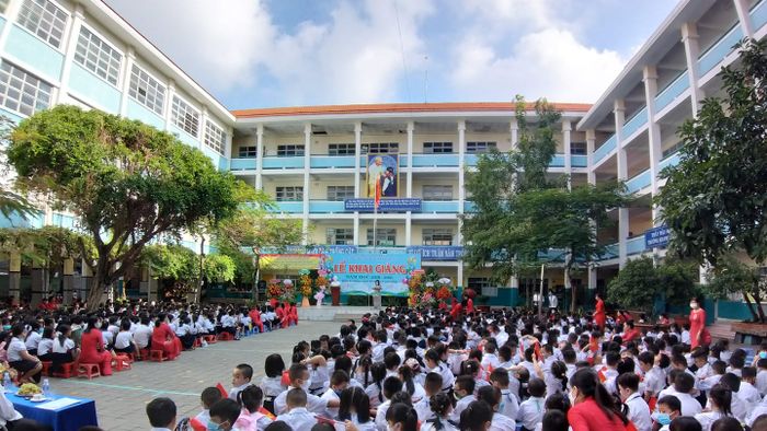 Trường Tiểu học Bình Trị Đông - Hình 1