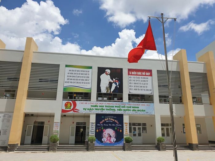 Hình ảnh 1 của Trường Tiểu học Phú Thuận