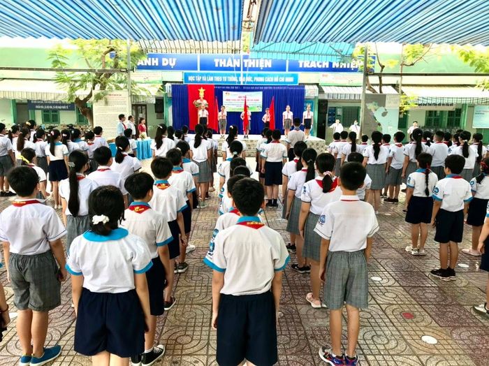 Ảnh 2 của Trường Tiểu học Đinh Bộ Lĩnh