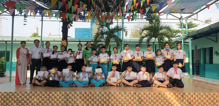 Hình ảnh của Trường Tiểu học Bình Hưng Hoà 1 - Ảnh 3