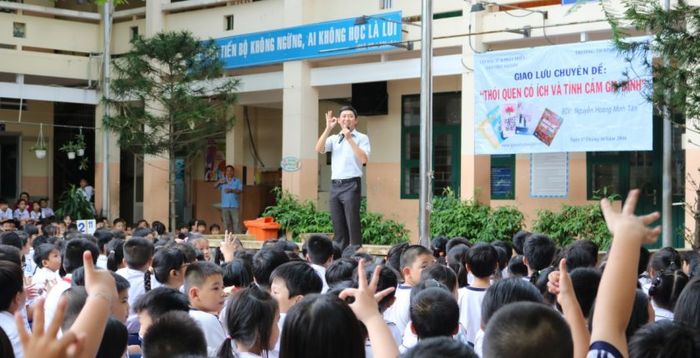 Trường Tiểu học Bình Trị 2 - Hình 2