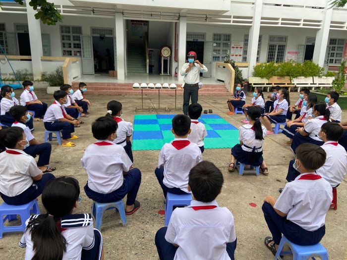 Trường Tiểu học Âu Dương Lân - Hình ảnh 2