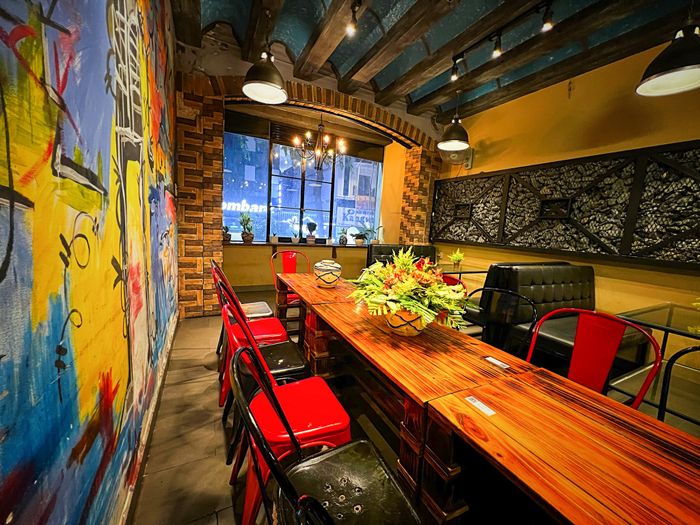 Bà Cô Lốc Cốc - Hình 3