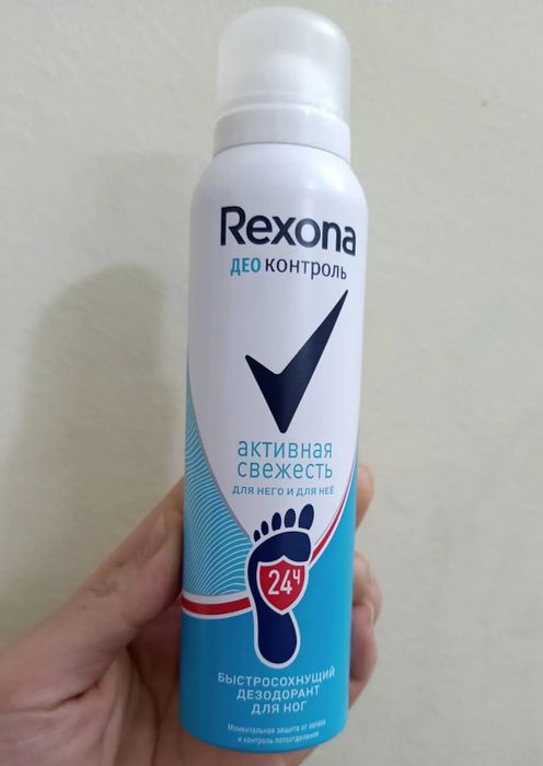 Ảnh 1 của xịt khử mùi chân Nga Rexona 3 trong 1