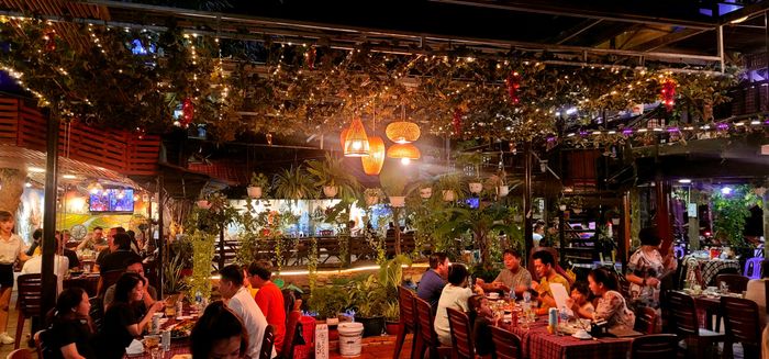 Hình ảnh Nhà Sàn Quán 2