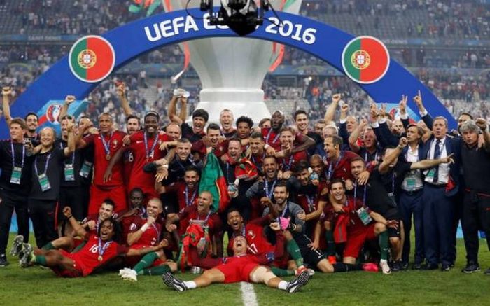 Bồ Đào Nha đăng quang Euro 2016 - Ảnh 1