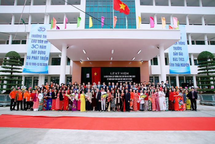 Hình ảnh Trường THCS Chu Văn An - Thái Nguyên 1