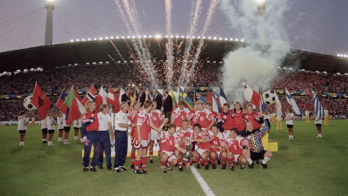 Euro 1992 với bất ngờ lớn khi Đan Mạch lên ngôi - Ảnh 1