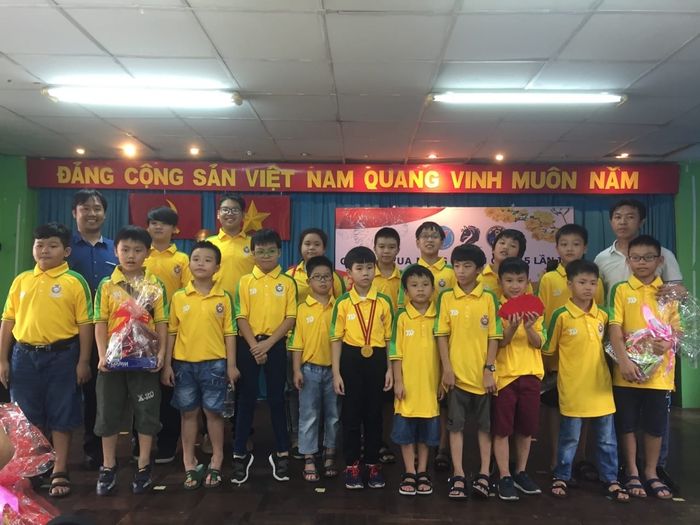 Trung Tâm Đào Tạo Cờ Quốc Tế - Hình ảnh 2