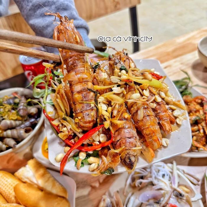 Hình ảnh SÁU Út Quán số 3