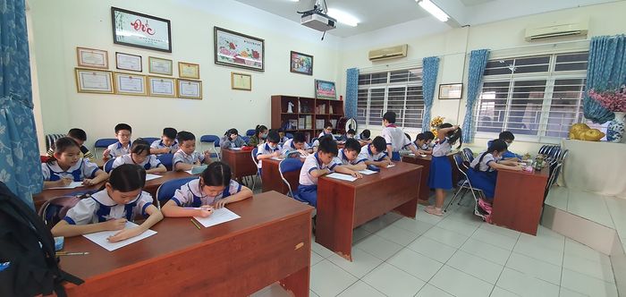 Hình ảnh 2 của Trường Tiểu học Huỳnh Mẫn Đạt