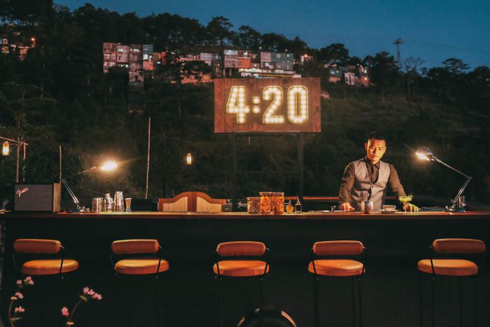 4:20 Sunset Cocktail Bar Đà Lạt hình 1