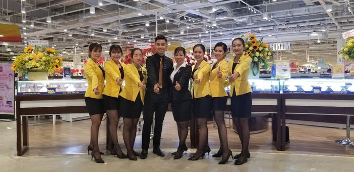 Hình ảnh 2 của PNJ Trà Vinh