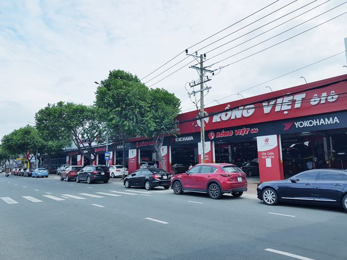 Hình ảnh 1 của Rồng Việt ô tô