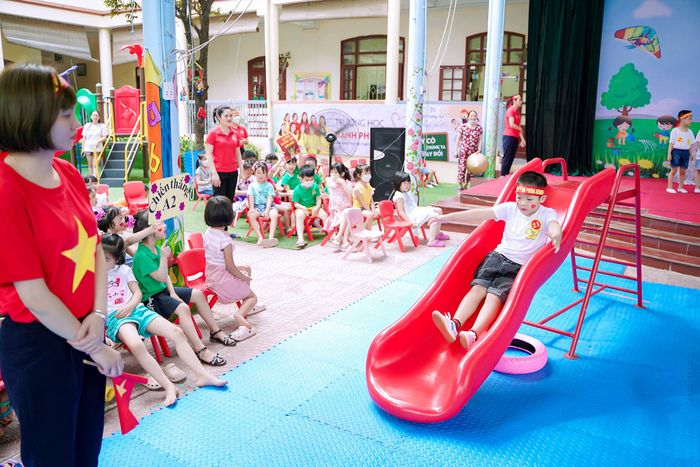 Trường Mầm non Phùng Khoang - Ảnh 2