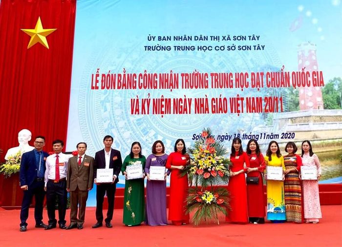 Trường THCS Sơn Tây - Hình ảnh 1
