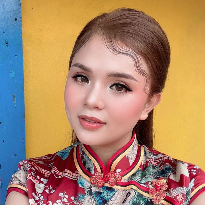 Trần Nhi trang điểm hình ảnh 3