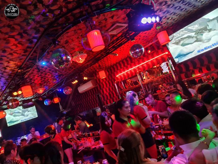 Hình ảnh 141 Club 1
