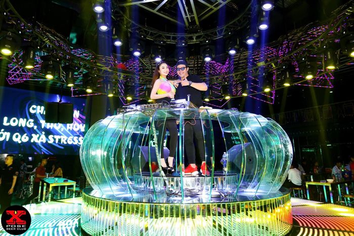 Hình ảnh X-Pose Beer Club & Buffet số 2