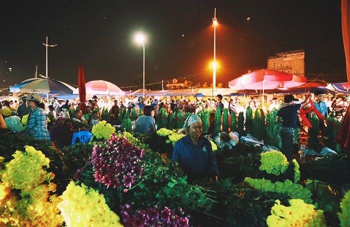 Hình ảnh chợ Quảng Bá 1
