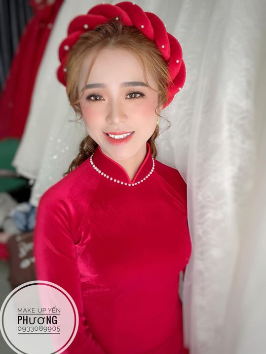 Ảnh của Yến Phương MAKE UP