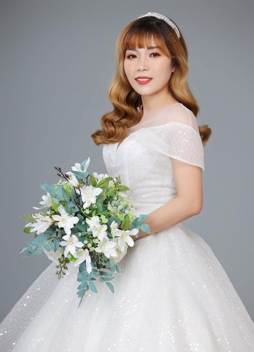 Hình ảnh 2 của Áo Cưới Linh Anh