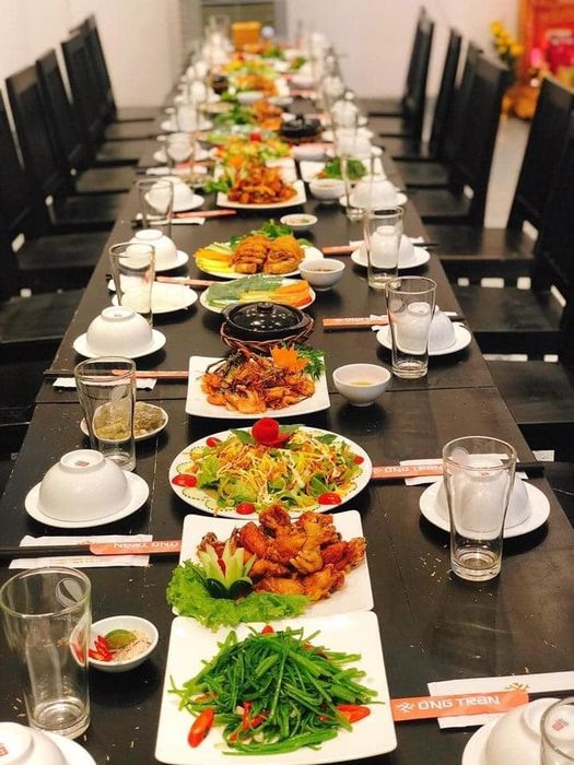 Ông Trần Restaurant - Hình ảnh 2