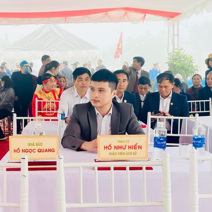 Hình ảnh của thầy Hồ Như Hiển