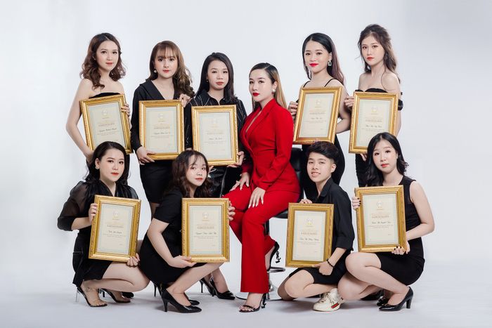 Ngọc Trang Makeup và học viên ảnh 3