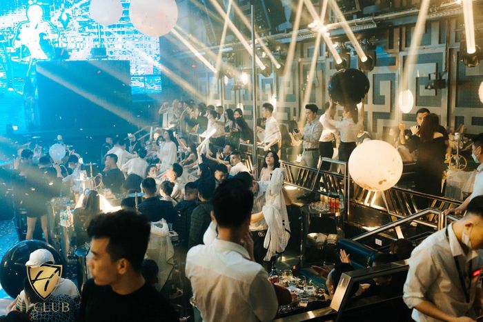 Hình ảnh 3 tại H Club