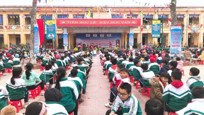 Trường tiểu học Hưng Đạo - Hình ảnh 1