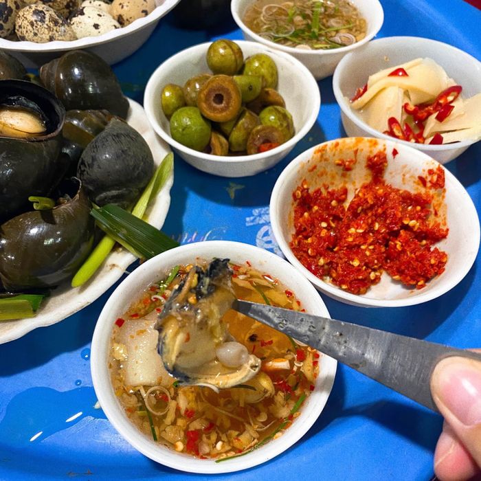 Quán Ốc Luộc Bà Từ hình 2
