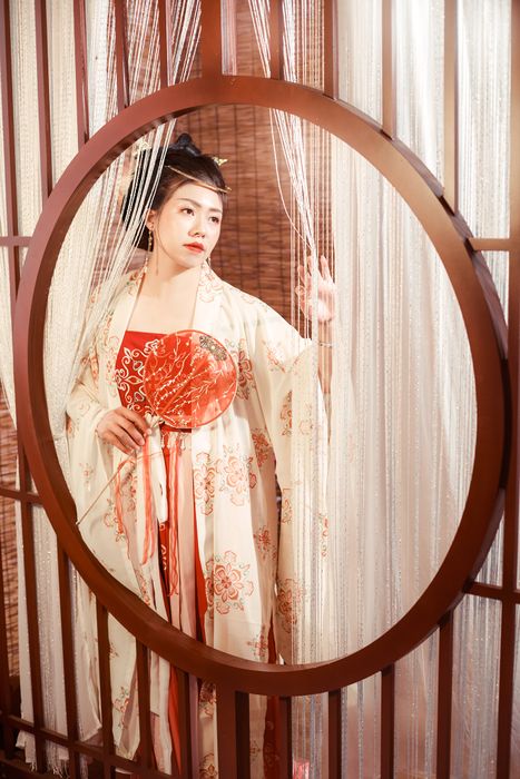 Cổ Trang Lynh Đan - Hình ảnh 2