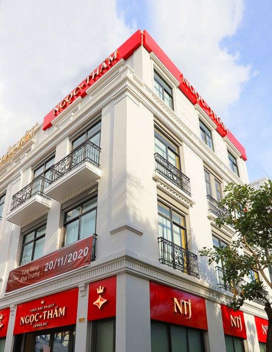 Hình ảnh Ngọc Thẩm Jewelry 2