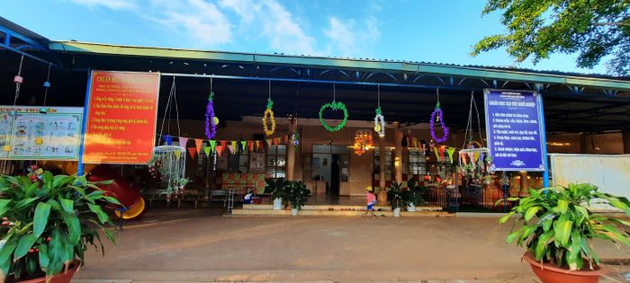 Trường Mầm Non Tuổi Hồng - Hình 1