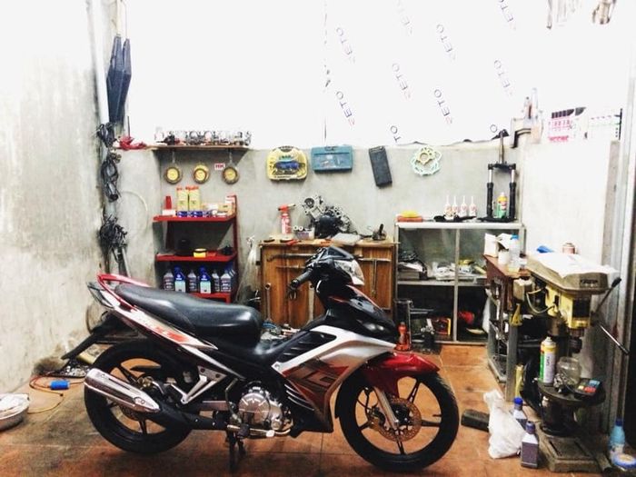 Tiệm Sửa Xe Hiếu hình 1