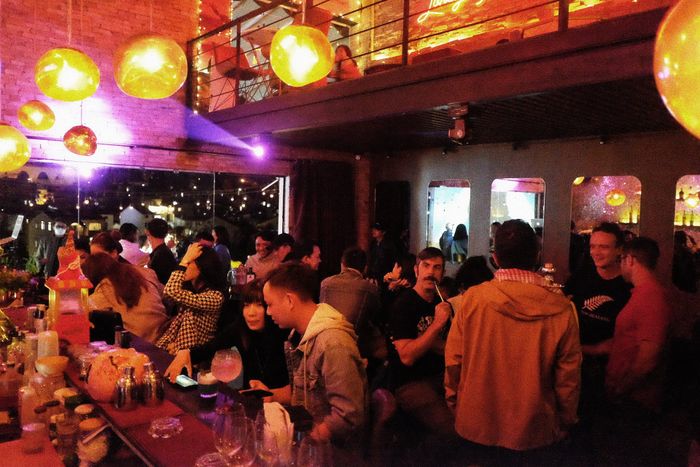 Hình ảnh 3 của The Balcony Speakeasy Bar