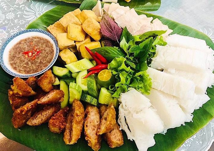 Bún Đậu Mắm Tôm Cô Ba hình 2