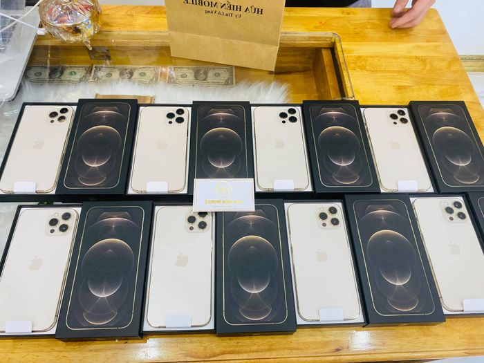 Ảnh 1 của Hứa Hiển Mobile