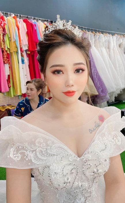 Áo cưới Thủy Chung - hình ảnh 2