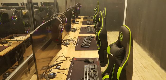 CyberCore Gaming T.O.P hình ảnh 1