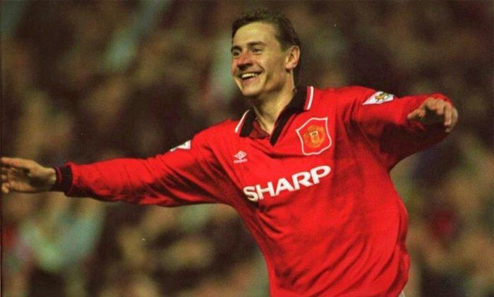 Andrei Kanchelskis gia nhập Manchester United vào năm 1991. Xem ảnh 1