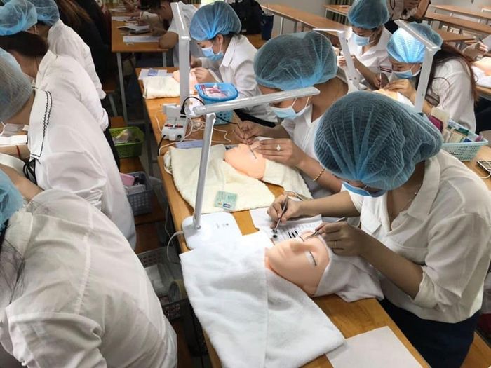 Hình ảnh Trung tâm Đào Tạo Nghề Thẩm Mỹ Đà Nẵng lần thứ hai