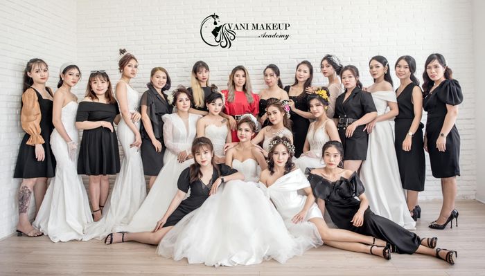 Hình ảnh 1 tại Vani Makeup Academy