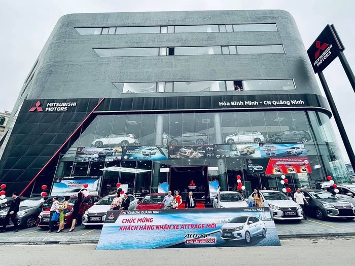 Hình ảnh showroom Mitsubishi Quảng Ninh 1